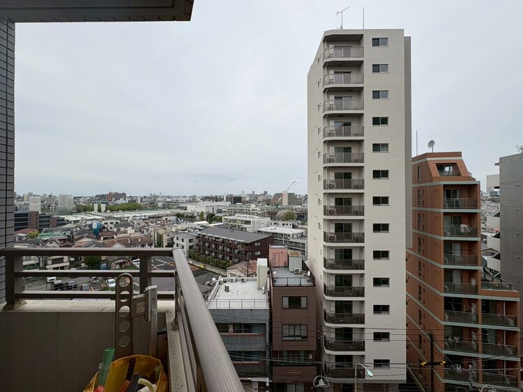 その他 眺望や窓からの景色が良いと、家で過ごす時間も快適です。