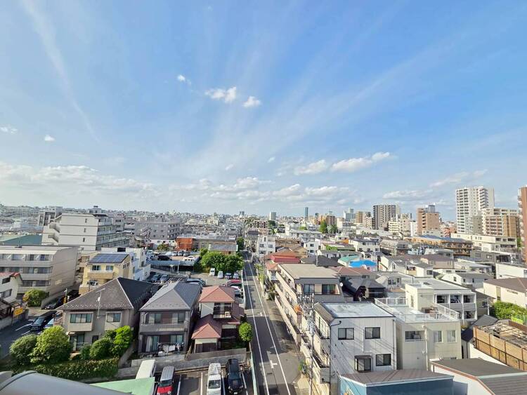 その他 眺望や窓からの景色が良いと、家で過ごす時間も快適です。
