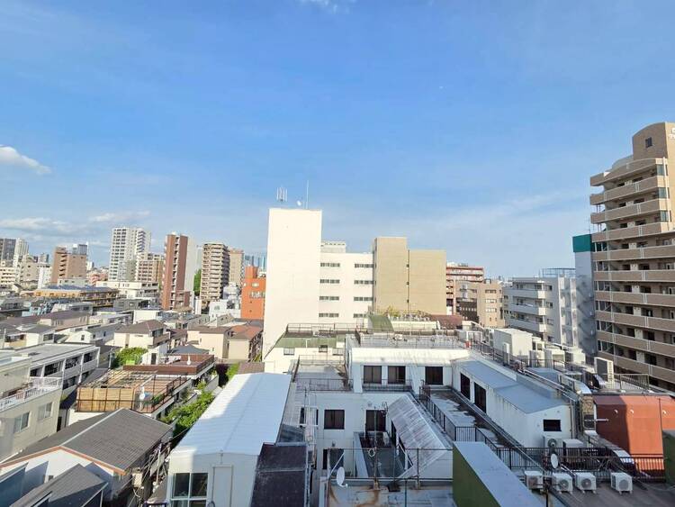 その他 誰が来てもわかる様にモニター付きインターホンを設置。