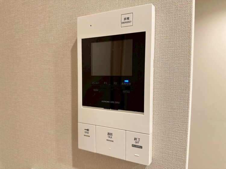 その他 誰が来てもわかる様にモニター付きインターホンを設置。
