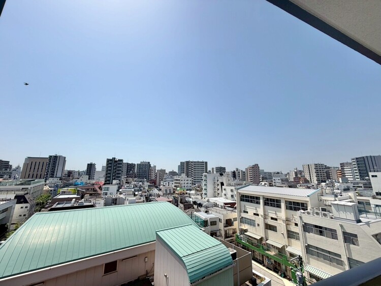 その他 眺望や窓からの景色が良いと、家で過ごす時間も快適です。