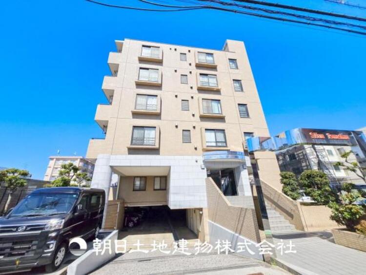外観 【外観写真】その家から感じられる、気品・上質・重厚感・極細やかさ、そのすべては見た者に安らぎを与える特別な空間です。ここに住むからこそ意味がある。すべての（始まり）をここから迎えましょう。