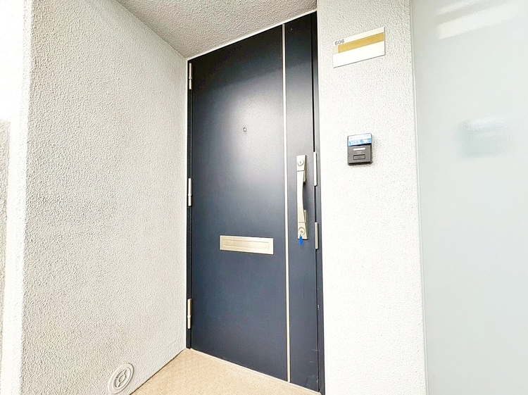 玄関 玄関を開ければ、そこは安らぎのご自宅。