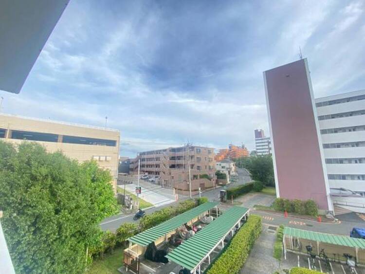 その他 開放感たっぷりの眺望で、毎日が特別なひとときに感じられます。