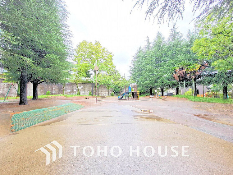 周辺 百合丘第4公園　距離1100ｍ