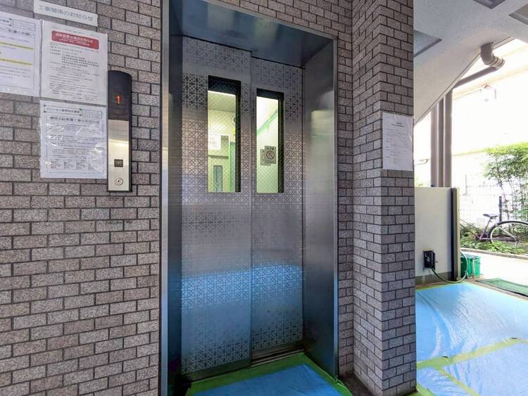 その他 エレベーター完備のため荷物が多くなっても安心。