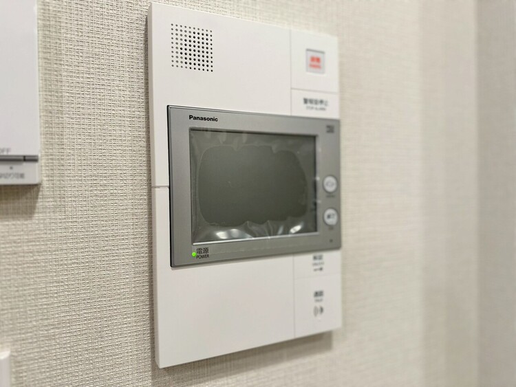 その他 誰が来てもわかる様にモニター付きインターホンを設置。