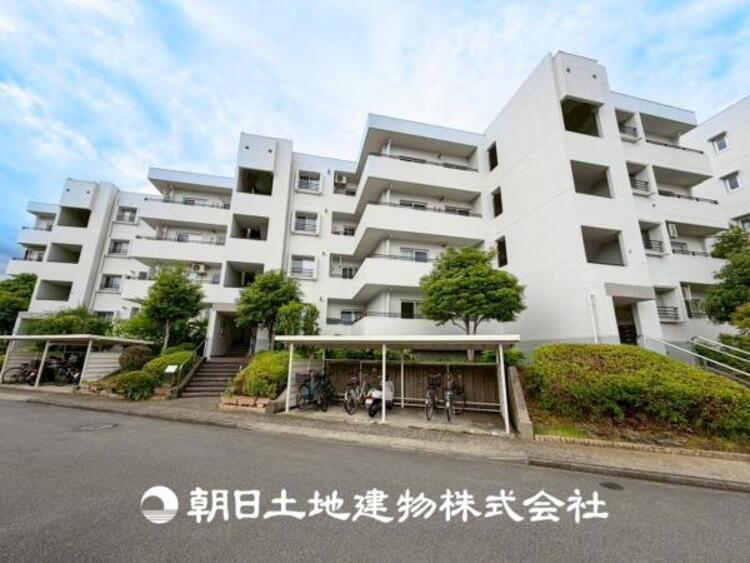 外観 【外観写真】その家から感じられる、気品・上質・重厚感・極細やかさ、そのすべては見た者に安らぎを与える特別な空間です。ここに住むからこそ意味がある。すべての（始まり）をここから迎えましょう。