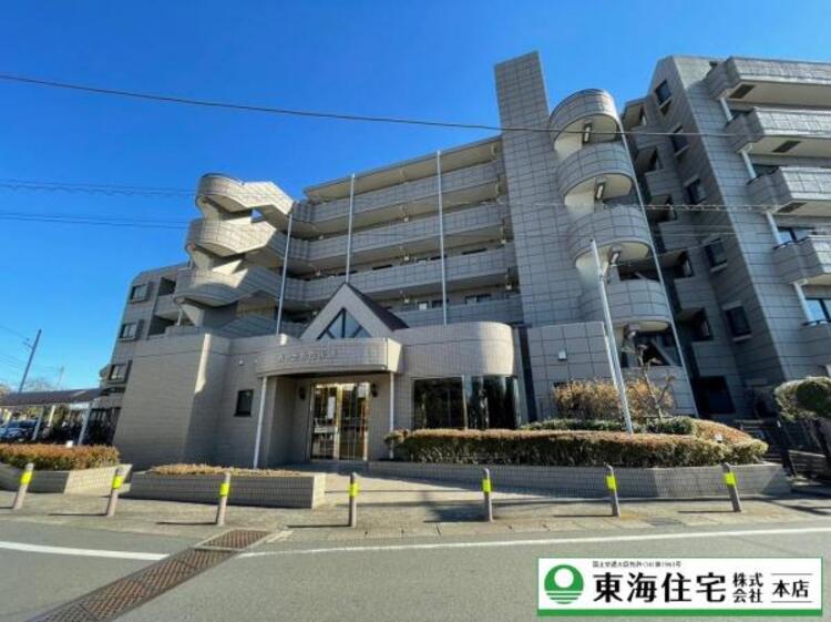 外観 ≪子育て世帯に人気の四街道エリア≫徒歩圏に商業施設が広がる充実の住環境で、暮らしやすさ◎