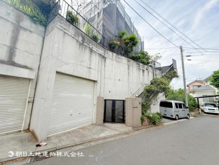 外観 空を広く感じる。緑が多いゆったり感のある安心の住環境です！！潤いのある環境でホッと生活できそうです！おしゃれな雰囲気や自然の潤いがあり、親しみやすさと個性を！街に新たな価値をもたらし続けてくれます！