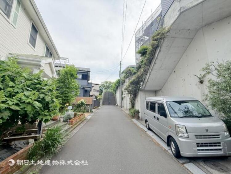 外観 空を広く感じる。緑が多いゆったり感のある安心の住環境です！！潤いのある環境でホッと生活できそうです！おしゃれな雰囲気や自然の潤いがあり、親しみやすさと個性を！街に新たな価値をもたらし続けてくれます！