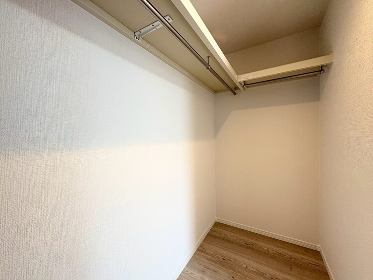 その他 収納スペースが付いていて、お部屋を広く使っていただけます。