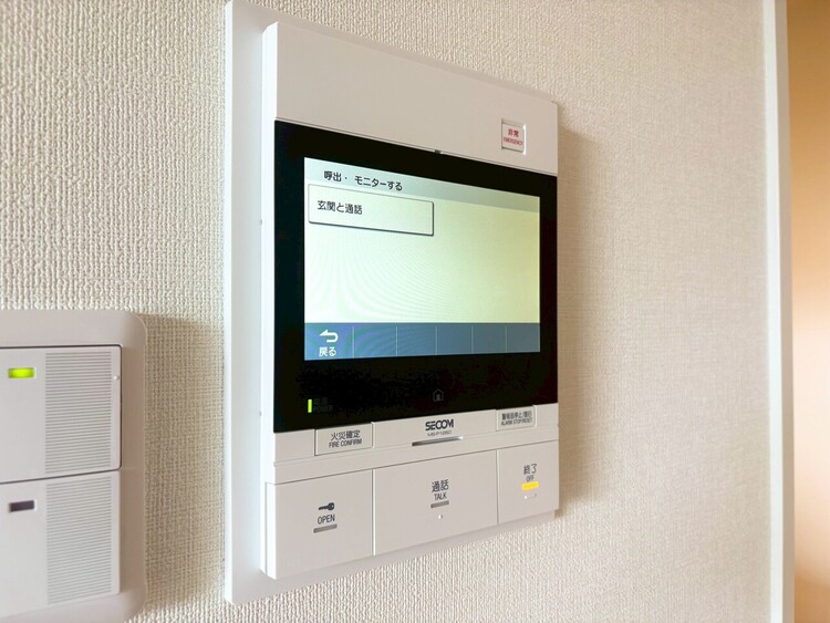 その他 誰が来てもわかる様にモニター付きインターホンを設置。