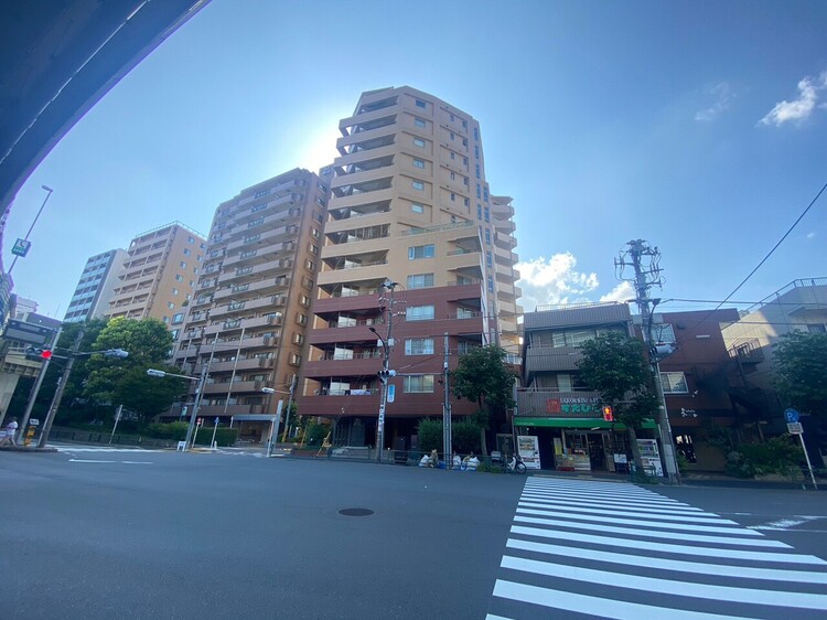 その他 忙しく過ぎゆく日常を置き去るほど、ゆったりした時間が流れる住環境。