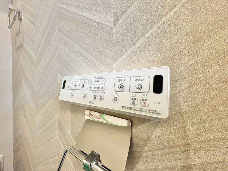 設備 快適な生活を送るための必須アイテムとなった、洗浄機能付トイレ。