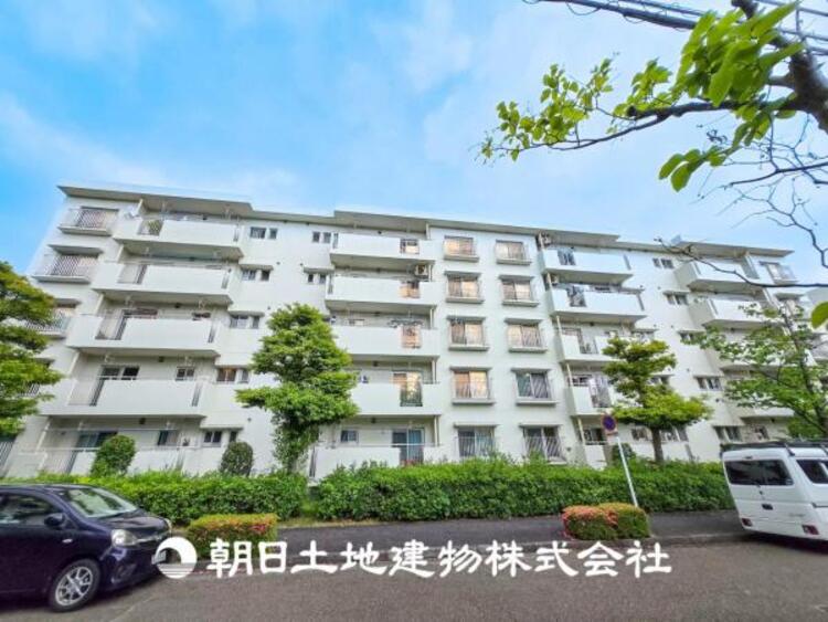 外観 【外観写真】爽やかな空間演出とセンス良く纏められた室内は良質な寛ぎ空間。そこで暮らす大切な人達のことを考え造りこんだ空間は日々の生活に安らぎを与えてくれます。