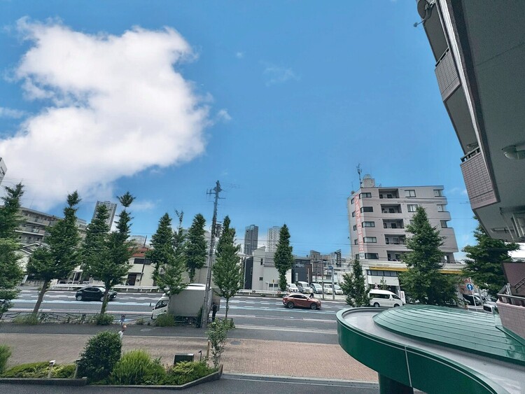 その他 眺望や窓からの景色が良いと、家で過ごす時間も快適です。