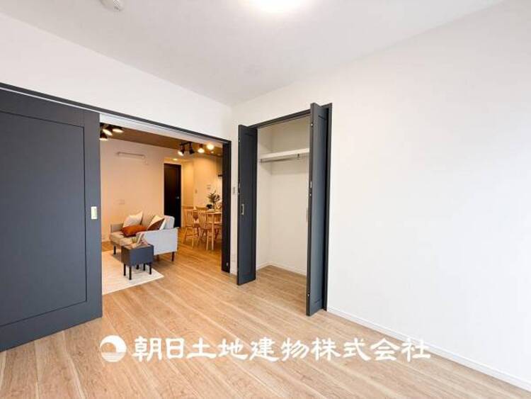 内装 【居室】大切な家族一人ひとりの大切な個別空間をつくりあげました。