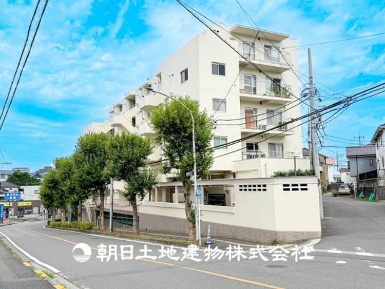 外観 【外観写真】表現された空間はたくさんの光を浴び、風を感じ、暮らしの時間を豊かにしてくれます。
