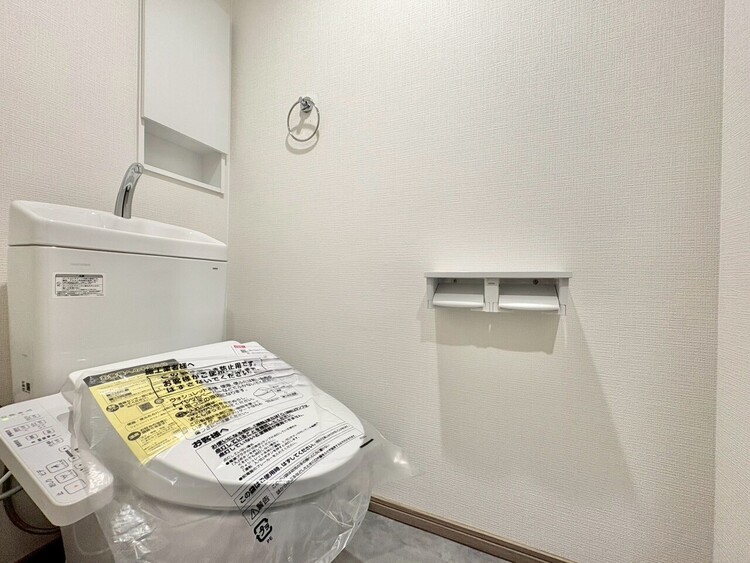 トイレ 暮らしの中のさりげないひとときの快適さにも、こだわりを、持って設備を配しております。