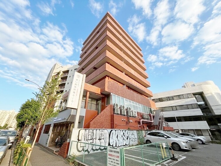 外観 資料には掲載していない情報が、現地にはたくさんあります。是非一度、現地をご確認ください。
