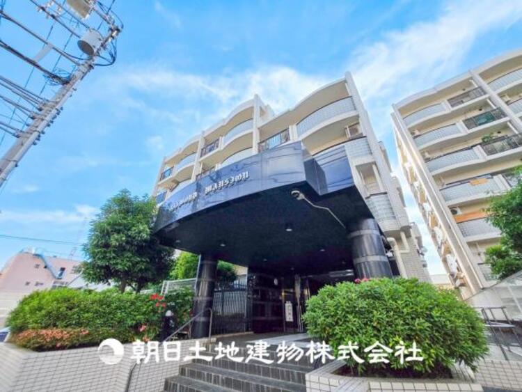 外観 【外観写真】時間のゆとりと空間、暖かな陽光がもたらす光と風を独占してください。新しい暮らしが始まります。