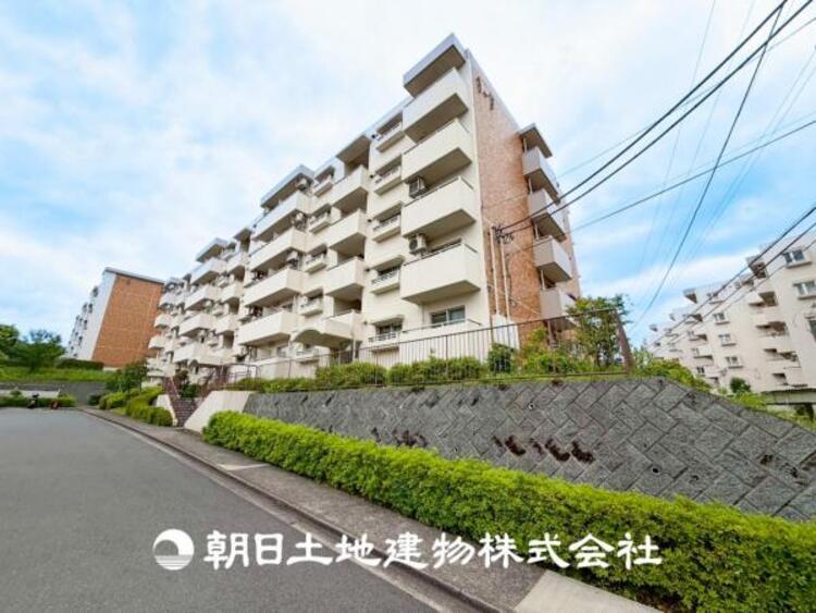 外観 【外観写真】その家から感じられる、気品・上質・重厚感・極細やかさ、そのすべては見た者に安らぎを与える特別な空間です。ここに住むからこそ意味がある。すべての（始まり）をここから迎えましょう。