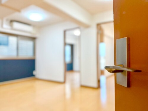 岡本マンションの物件画像