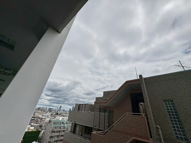 その他 眺望や窓からの景色が良いと、家で過ごす時間も快適です。