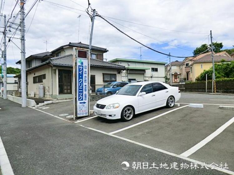 周辺 【サイ・クリニック】1890ｍ　内科＋小児科メインで家族みんなで通えるかかりつけ医タイプのクリニックです。丁寧な対応でありながら回転が速く、安心して普段使いできます。