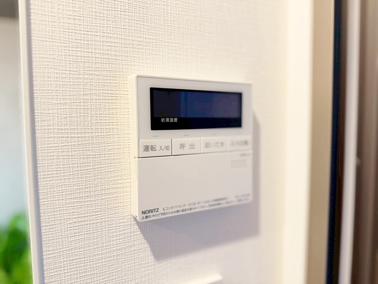 設備 見やすい画面で操作しやすい給湯パネルです。