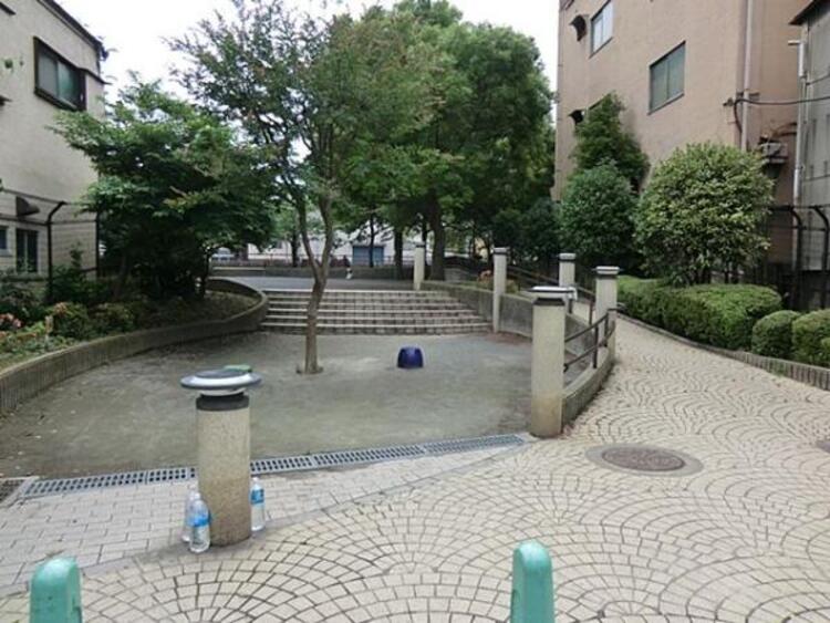周辺 大森南一丁目公園　300ｍ