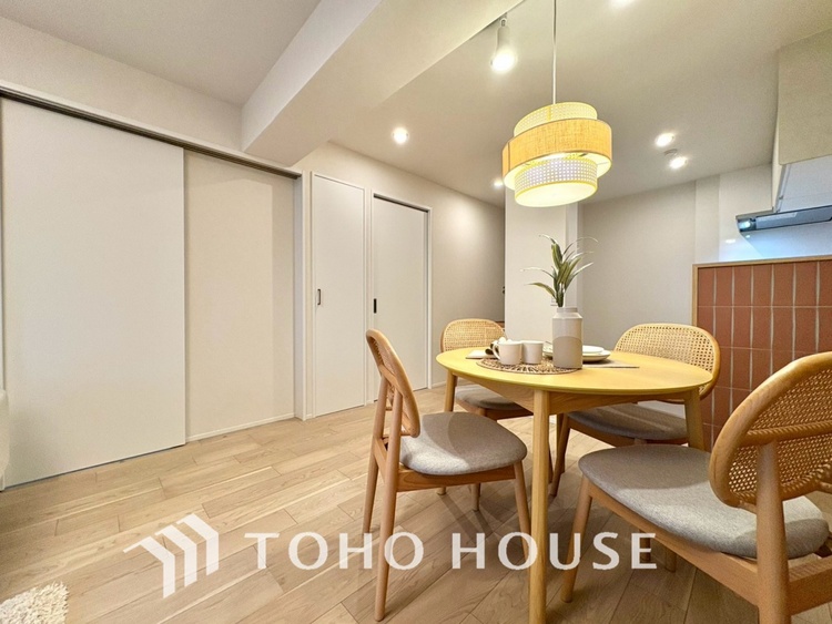 内装 【LIVING】◆Sunshine◆光が燦々と入り、いるだけで気持ちいい。「開放的でゆとりあるお部屋です。」