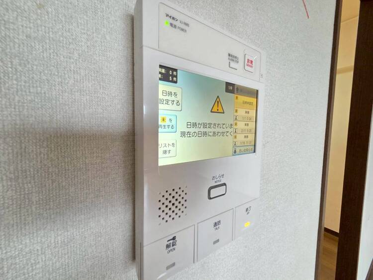 その他 誰が来てもわかる様にモニター付きインターホンを設置。