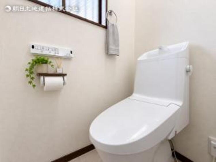 トイレ 清潔感があり、快適にお使いいただけるトイレです。※一部CGです 