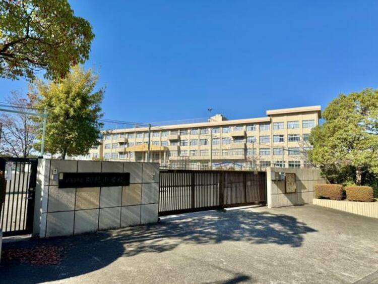 周辺 八王子市立別所小学校迄670ｍ