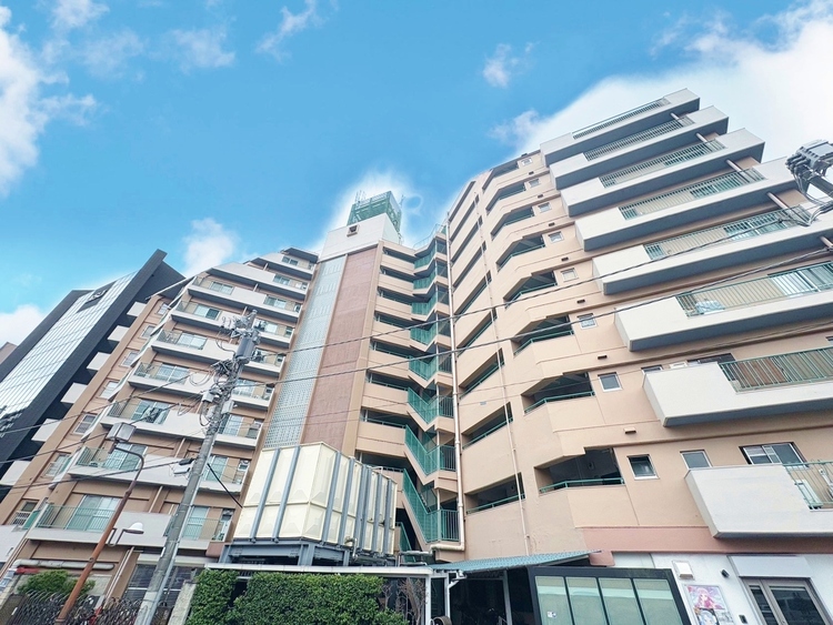 外観 資料には掲載していない情報が、現地にはたくさんあります。是非一度、現地をご確認ください。
