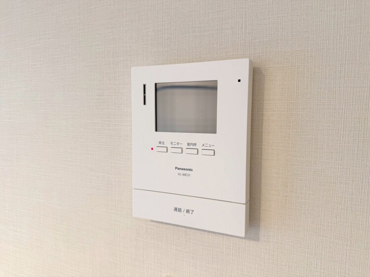その他 誰が来てもわかる様にモニター付きインターホンを設置。