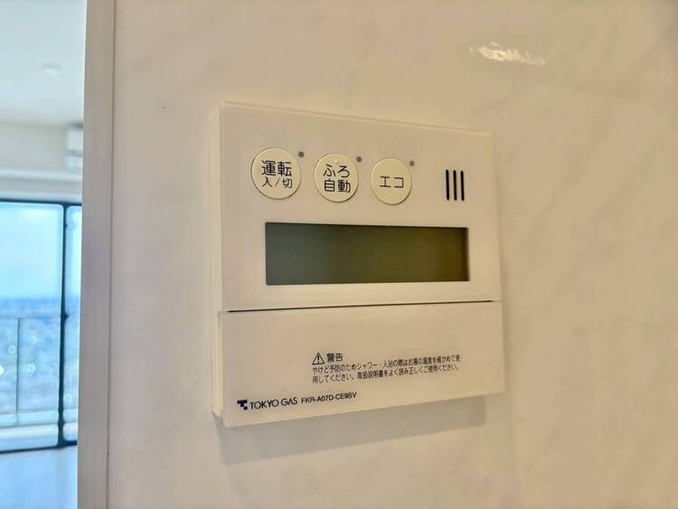設備 見やすい画面で操作しやすい給湯パネルです。