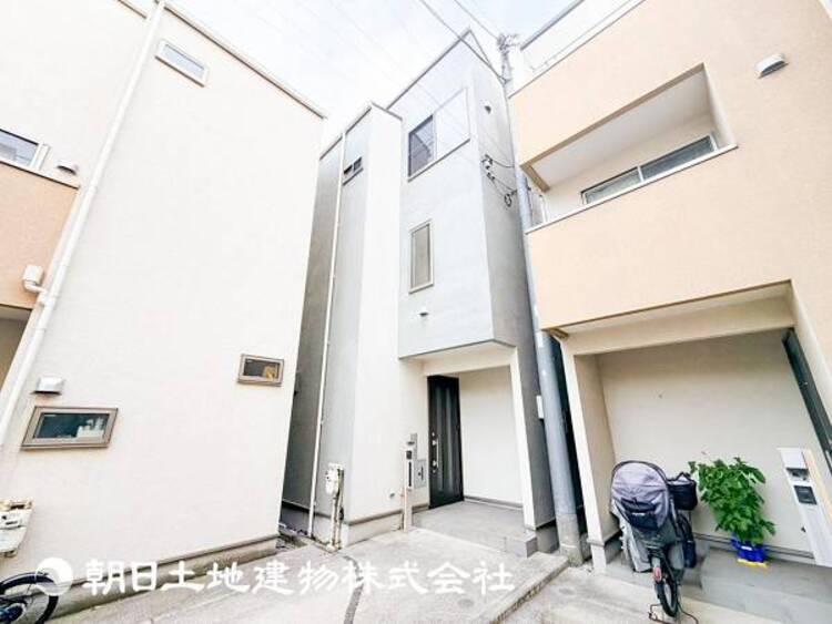 外観 【外観写真】表現された空間はたくさんの光を浴び、風を感じ、暮らしの時間を豊かにしてくれます。