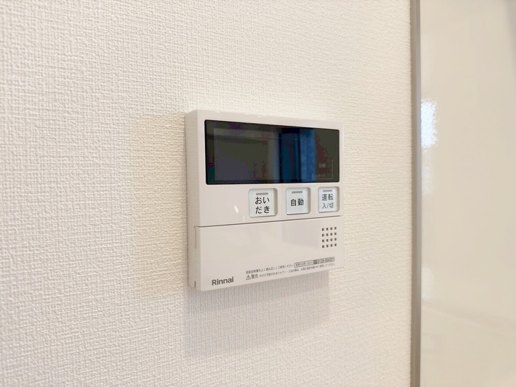 設備 見やすい画面で操作しやすい給湯パネルです。