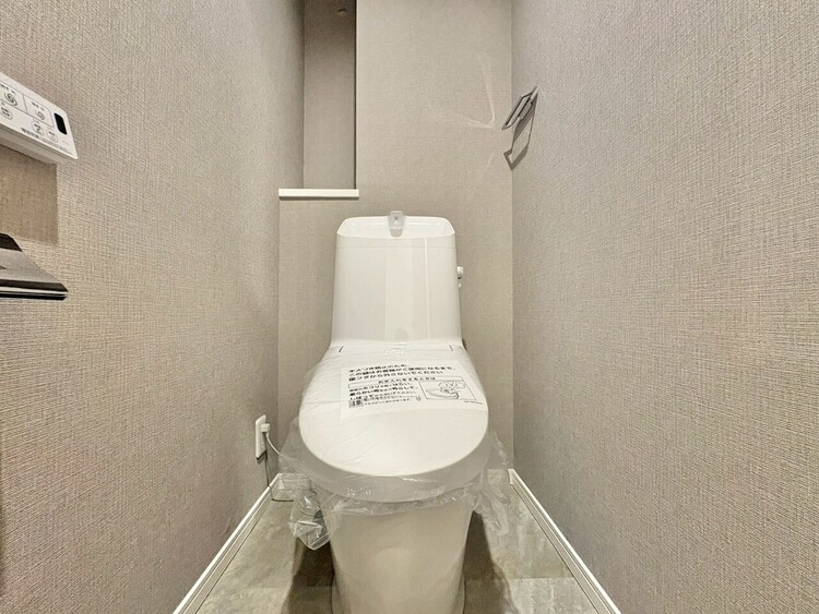 トイレ 暮らしの中のさりげないひとときの快適さにも、こだわりを、持って設備を配しております。
