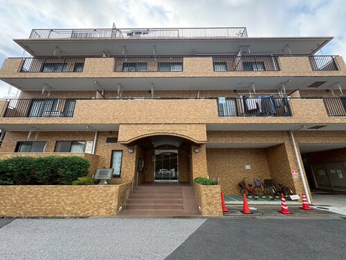 ライオンズマンション松戸六高台の画像
