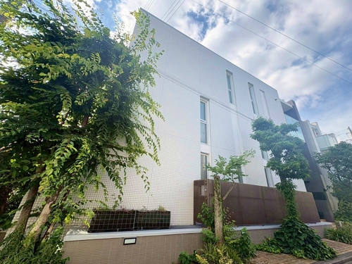 ＬＡＹＥＲＳ　ＨＯＵＳＥ杉並善福寺川公園の物件画像