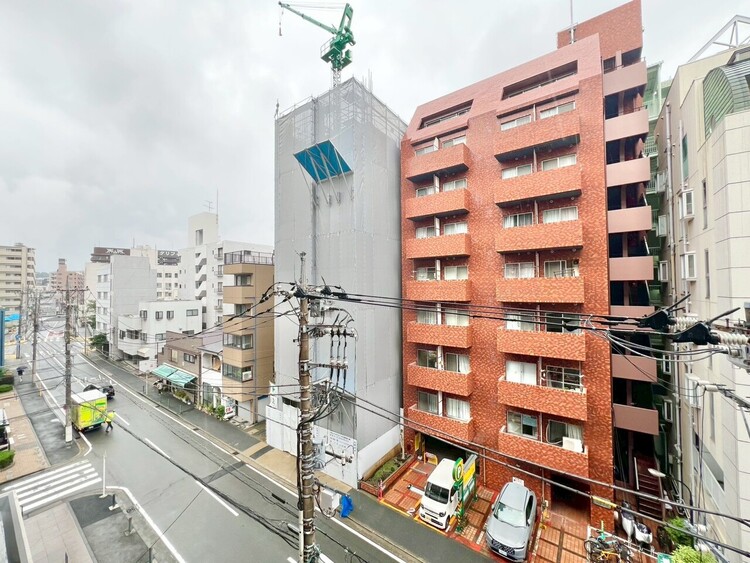 その他 眺望や窓からの景色が良いと、家で過ごす時間も快適です。