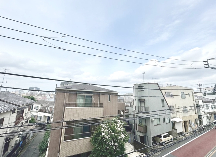 その他 眺望や窓からの景色が良いと、家で過ごす時間も快適です。