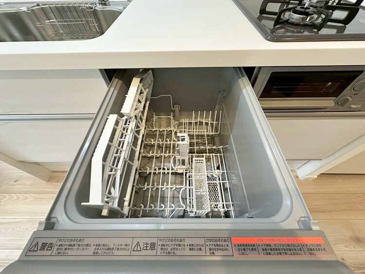 その他 【食洗器】食器洗いのわずらわしさから開放してくれる嬉しい設備。