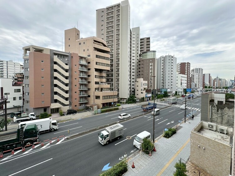 その他 眺望や窓からの景色が良いと、家で過ごす時間も快適です。