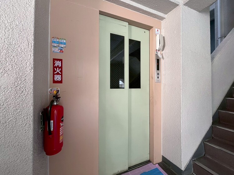その他 エレベーターの管理も、きちんと行き届いてます。