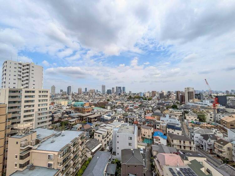 その他 眺望や窓からの景色が良いと、家で過ごす時間も快適です。